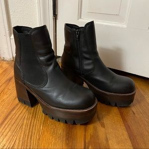 jeffrey campbell platform boots size 10